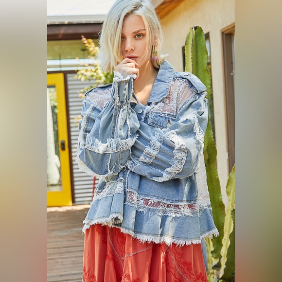 Lace Ruffle Trim Denim Shacket - POL - Picture 8 of 10